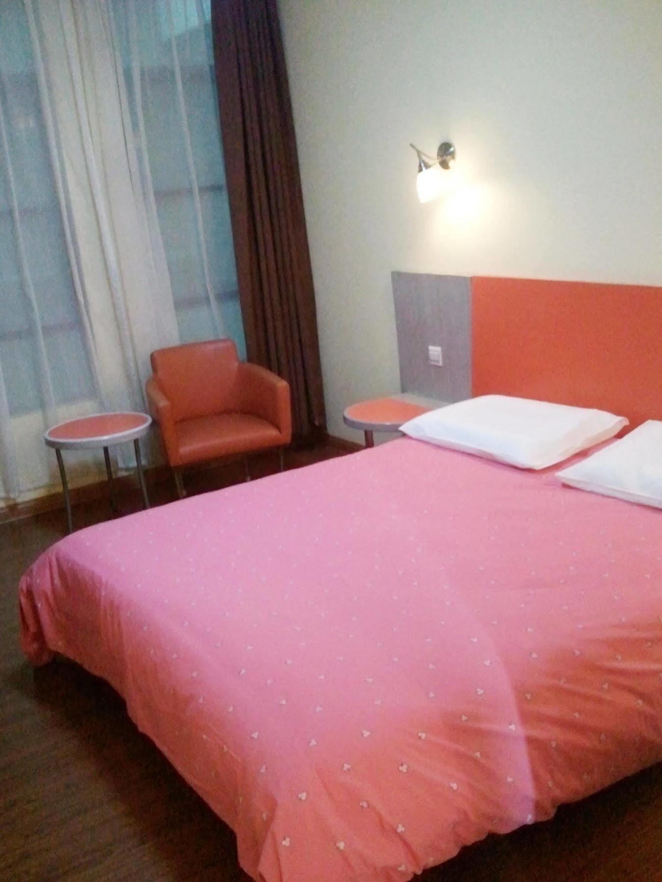 Homeinns Hotel Huizhou (Guangdong) Bagian luar foto