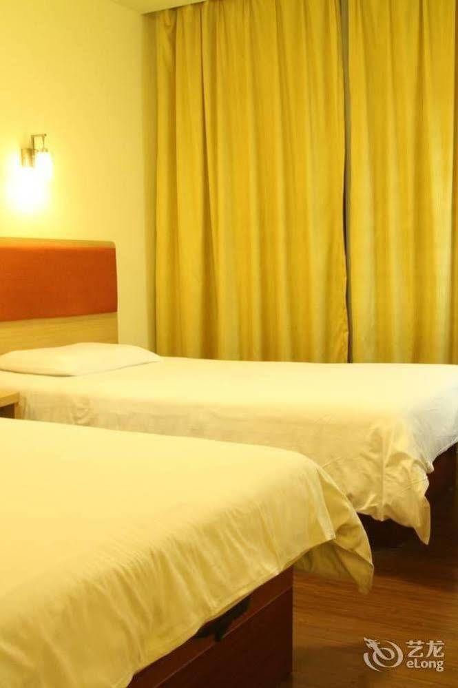 Homeinns Hotel Huizhou (Guangdong) Bagian luar foto